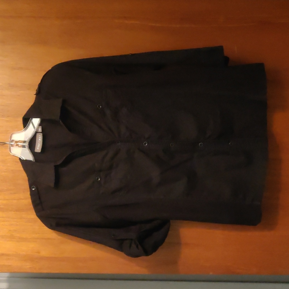 Dressbarn Black Shirt Size Small